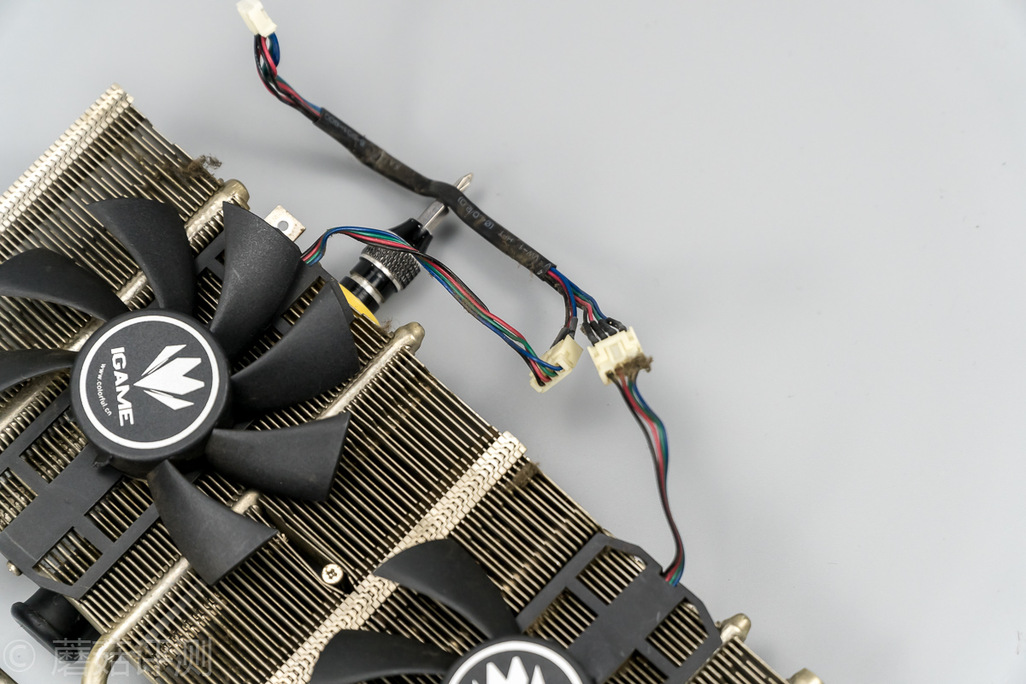 更换新显卡后风扇转得特别厉害,七彩虹gtx9602g显卡换风扇