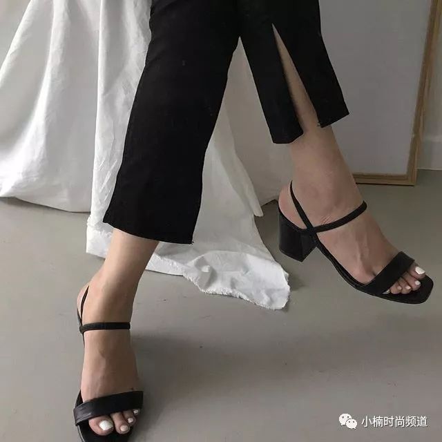 穿起来舒服又好搭配的潮鞋,中帮炫色潮鞋夏季搭配