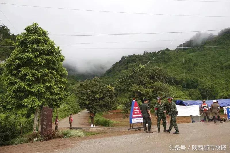 泰国足球队被困13人获救原因,泰国少年足球队被困洞穴事件3d