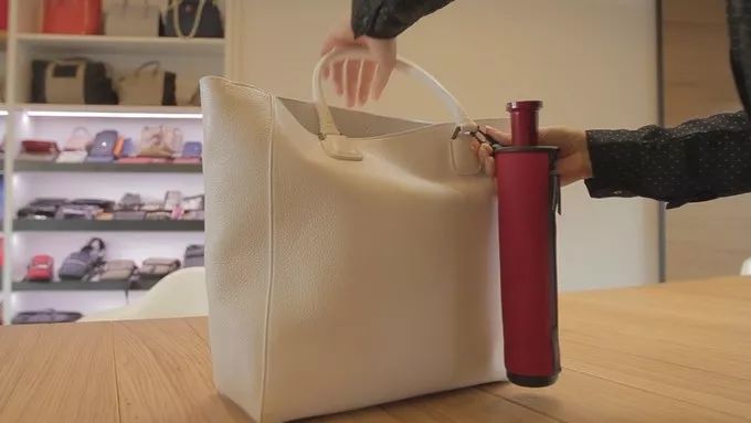 有什么简约风的雨伞,下雨创意雨伞设计