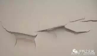 腻子粉受潮脱粉处理方法,腻子粉开裂脱层