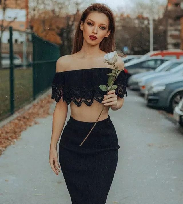 ins穿搭博主女生小个子,18岁ins风穿搭