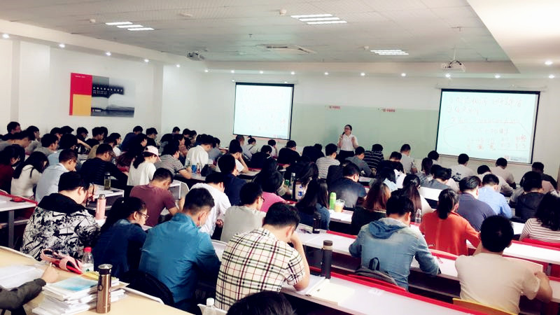 2018江西省考，大学刚毕业就上岸，除了幸运，他还经历了什么？