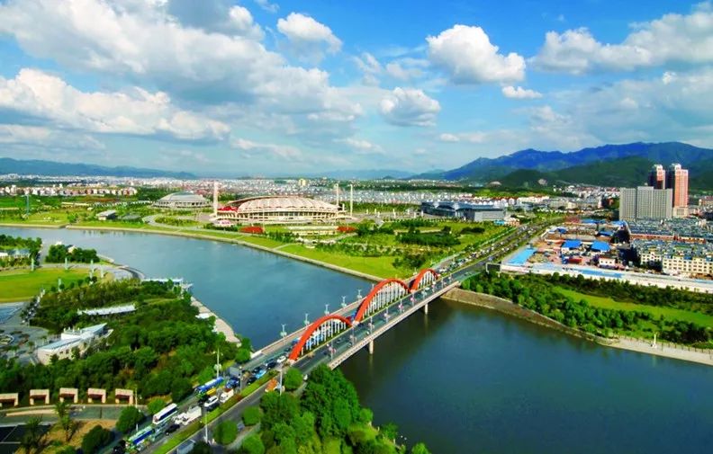 把话说清楚也是一种责任,把话说清楚把人说坏了的句子