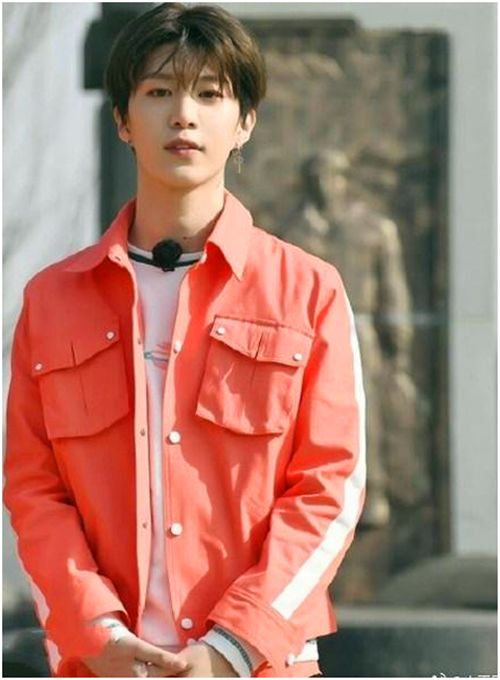 陈立农林彦俊范丞丞霸榜,林彦俊陈立农衣服