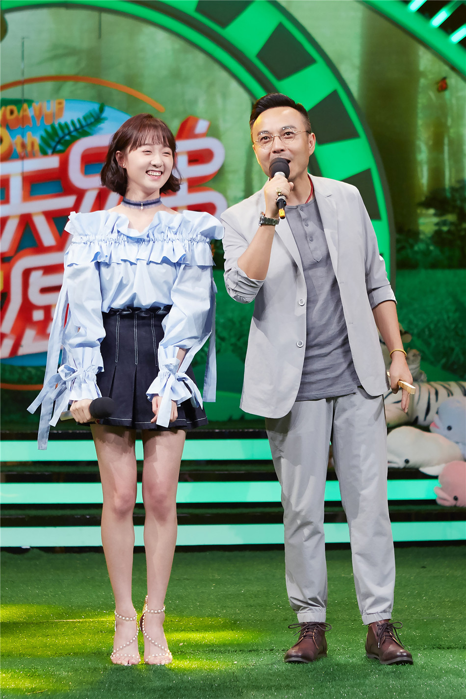 天天向上汪涵接王一博视频,天天向上汪涵回忆王一博搞笑