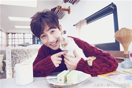 居老师美照惊艳,居老师为什么这么帅