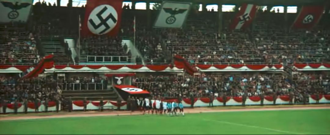 精彩程度绝不亚于一场决赛,精彩程度不输电影