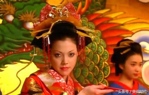 30岁模特试管生下混血三胞胎,中国超模自曝怀孕