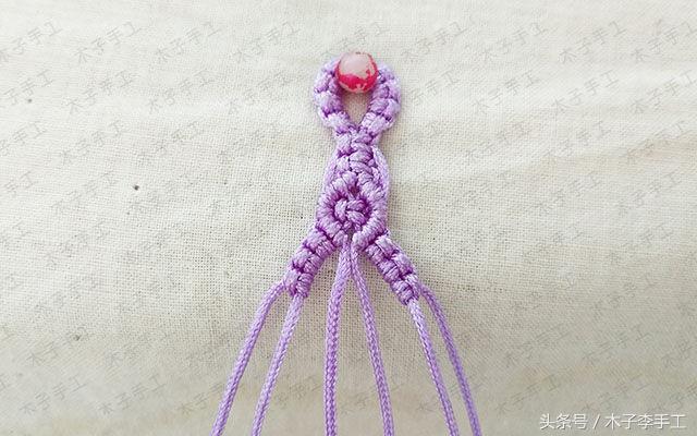 红绳小花手链编法,清新小花红绳手链编织