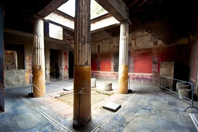 没有进世界杯的欧洲,没进世界杯的中国足球