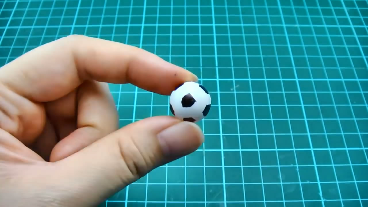 足球球门简单的怎么做,制作迷你球门