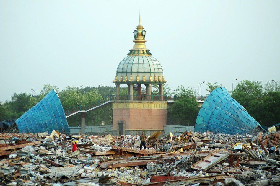 十大被荒废的游乐园,全国最大的烂尾游乐园