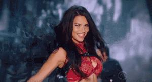 美图秀秀如何制作gif动图,苹果手机视频gif动图制作