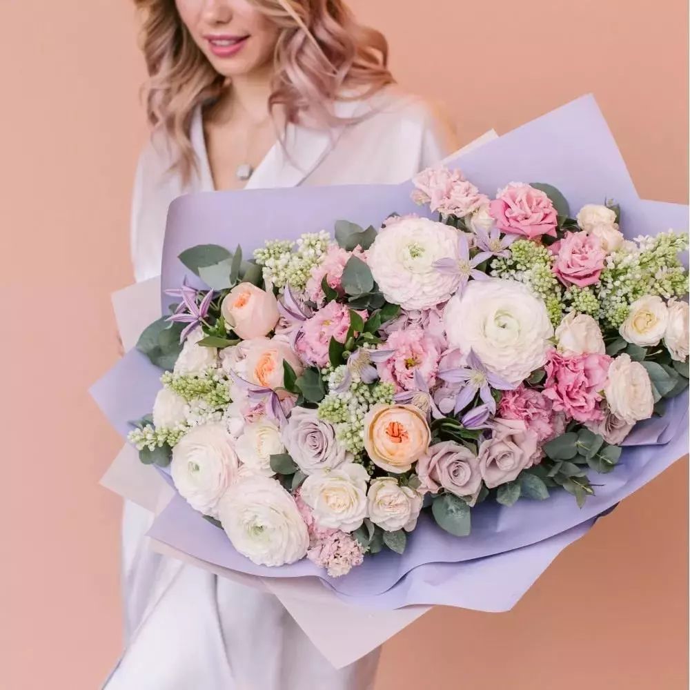 银柳插花颜色搭配教程,插花技巧花艺色彩搭配