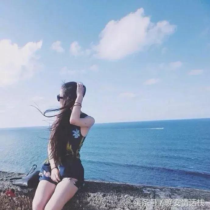 适合让对方难过的句子,感情上扎心伤感绝望堕落的句子