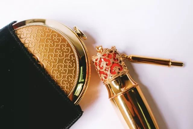 香港逛街买衣服质量好又便宜,香港逛街品牌折扣