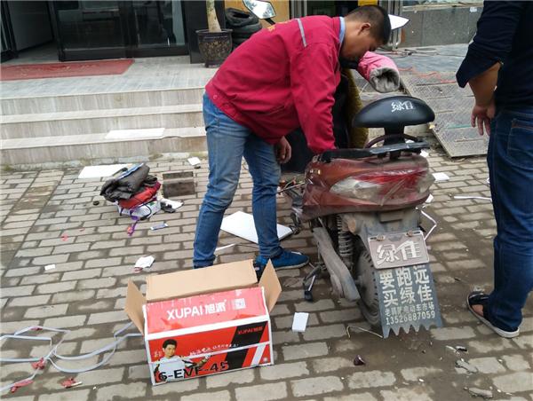 安装电动车电池的正确方法,电动车电池安装技巧省电