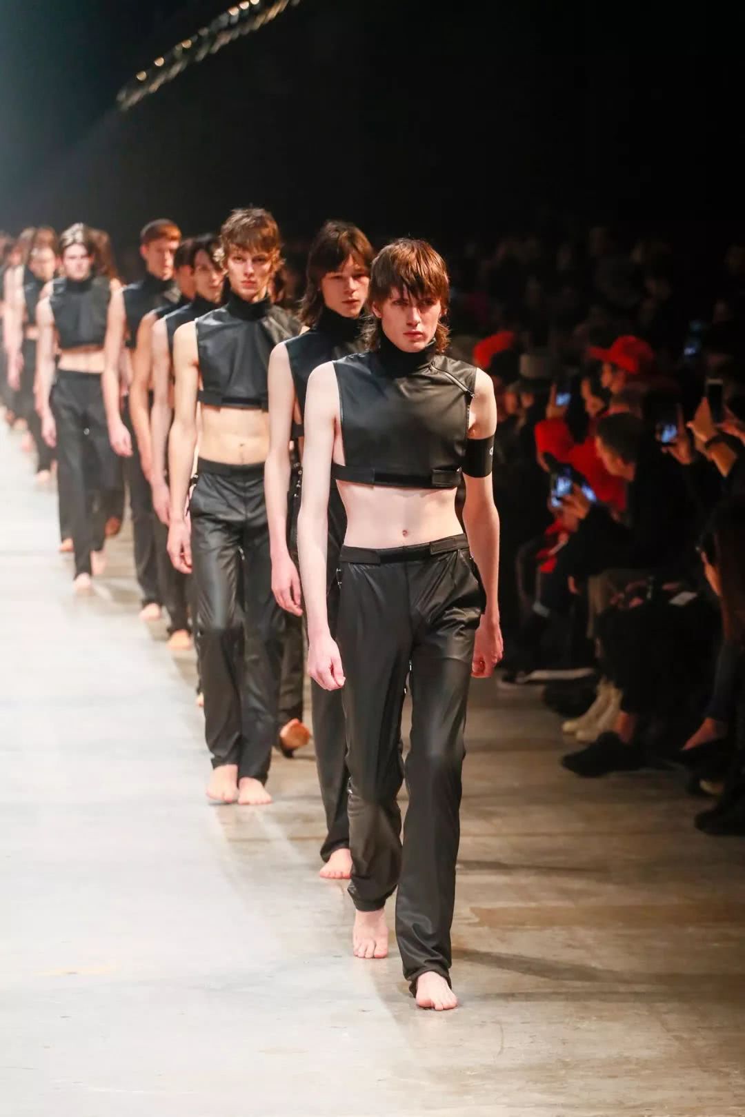 高桥盾undercover联名,uc高桥盾秀款undercover