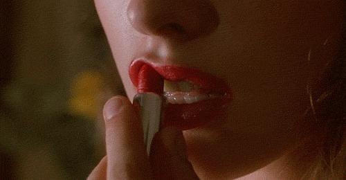 香奈儿最值得买的5支色号,香奈儿口红176号和99号哪个好看