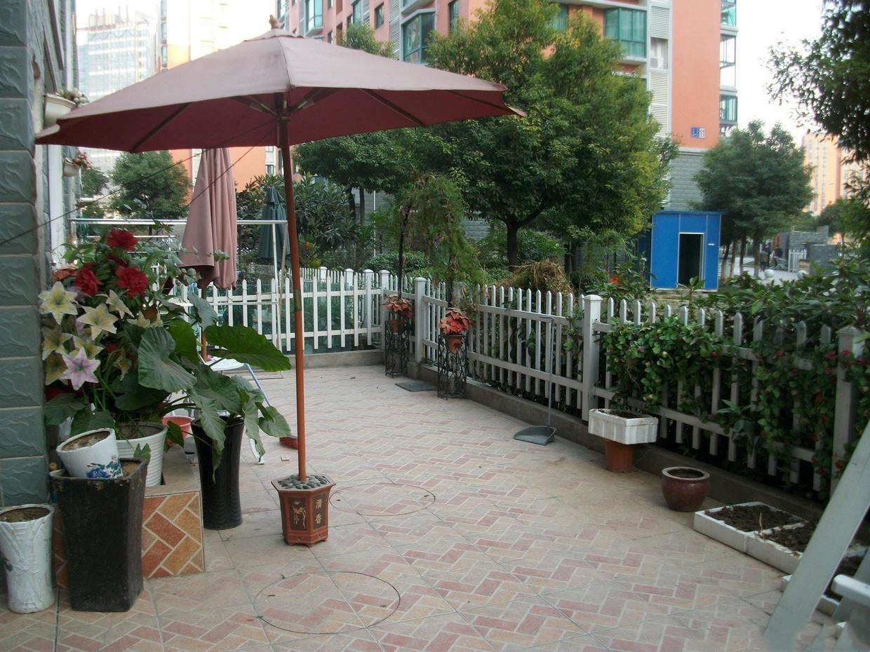 买房一定要买一楼带小院！只需这样改造设计，美得不像话，太羡慕