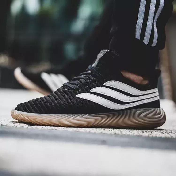 经典耐克足球鞋aj联名,aj和足球鞋的联名