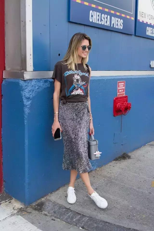 夏天不热小白鞋怎么穿舒服,夏天怕热穿什么鞋子好呢