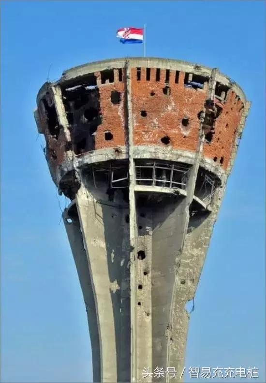 这就是我喜欢它的原因用英语说,这就是我喜欢体育的原因