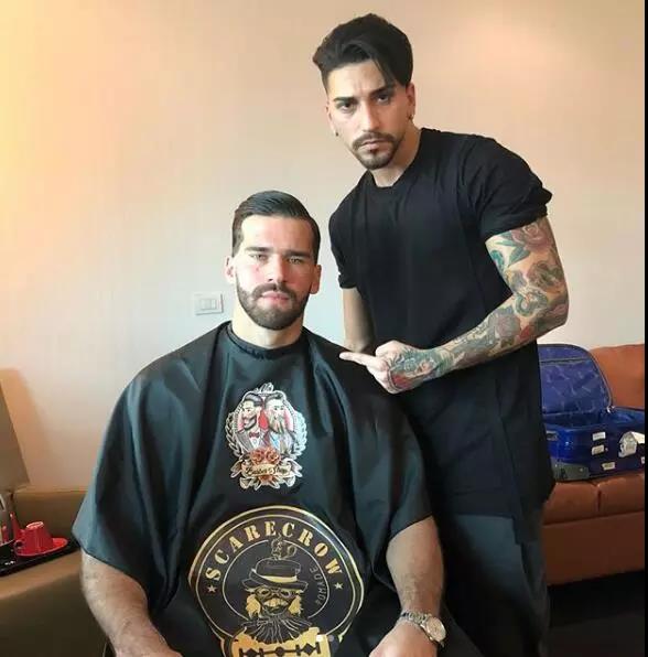 如果举办足球界穿衣世界杯，法国队一定拿不到冠军