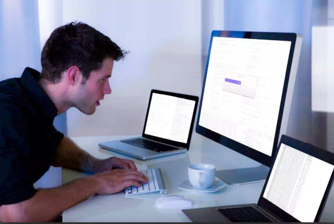 计算机专业怎么样?大学老师几句话道出真相:高薪与美女不可兼得