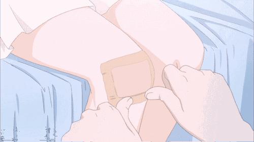 创可贴贴住的伤口更难愈合,晚上睡觉伤口贴创可贴好还是不贴