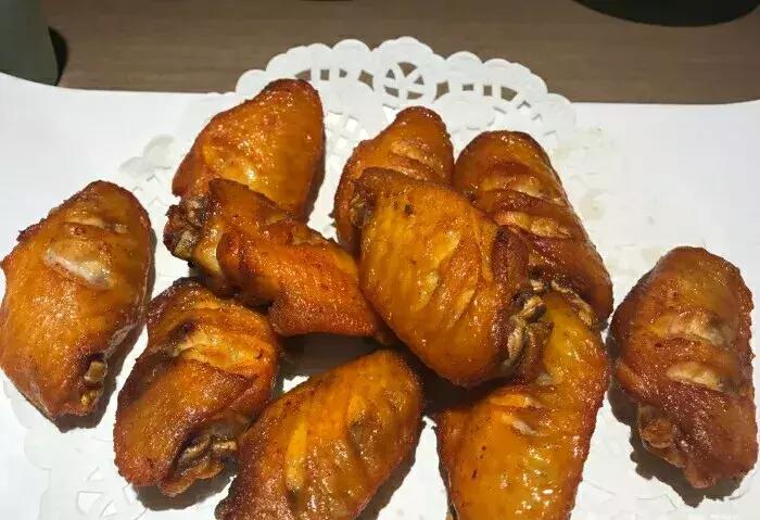 济南历下区半天妖烤鱼,济南小草屋诸葛烤鱼