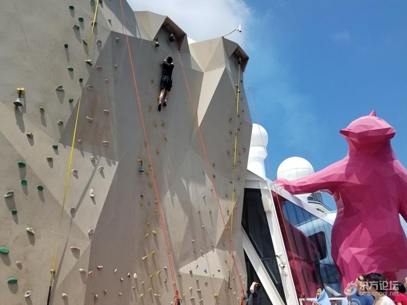 皇家加勒比游轮量子号游记,坐海洋量子号游轮旅游攻略