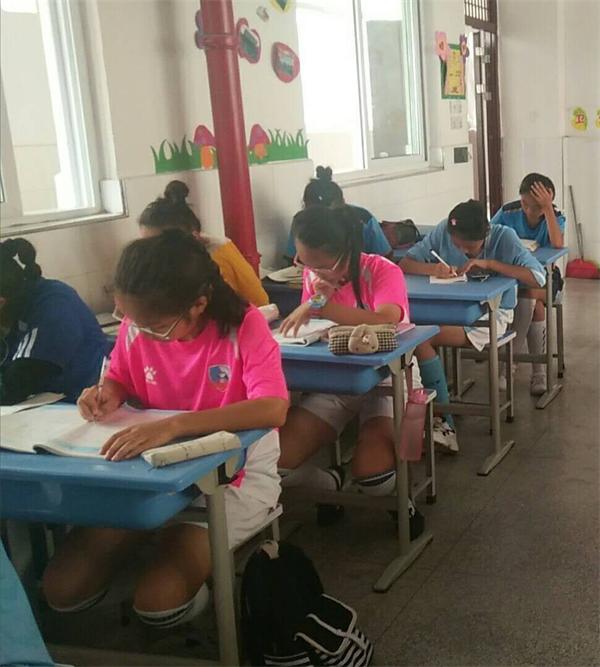 蚌埠八中田径队,蚌埠八中篮球赛