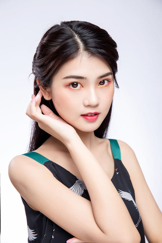 好用的大牌蜜粉纪梵希,纪梵希四宫格无痕蜜粉