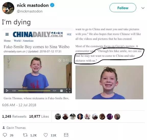 假笑爆红男孩,假笑男孩直播视频