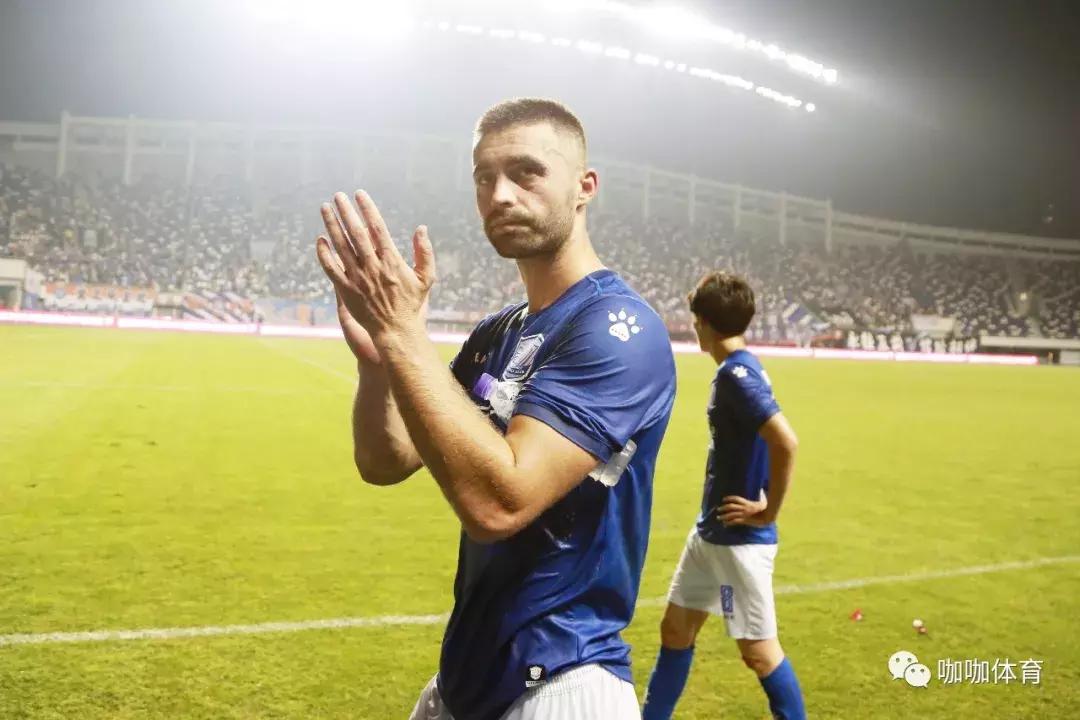 艾伦逆转战局视频,艾伦爆发最终变回巨人