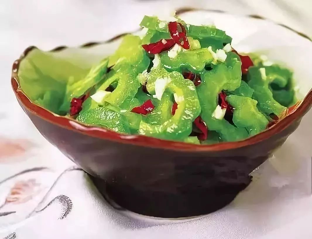 夏季吃瓜季多吃这5种瓜消暑清热,暑夏常吃的七种瓜是哪几种