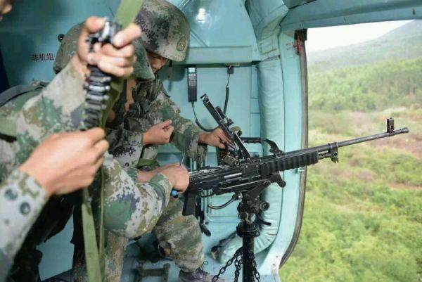 88式通用机枪到底怎么样?和外国同类*器武**相比完全不怂!