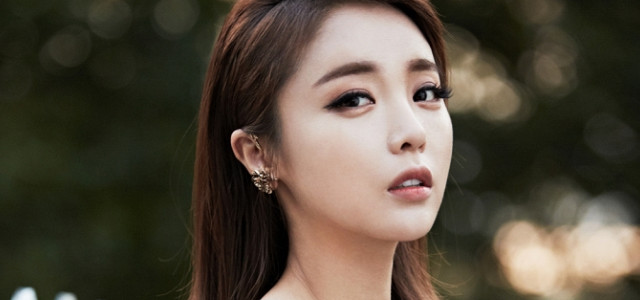 韩国足球守门员粉底,韩国足球门将化妆视频