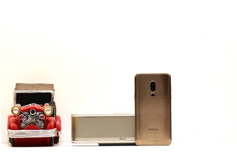 魅族15发布回顾完整,现在的魅族15还值得入手吗