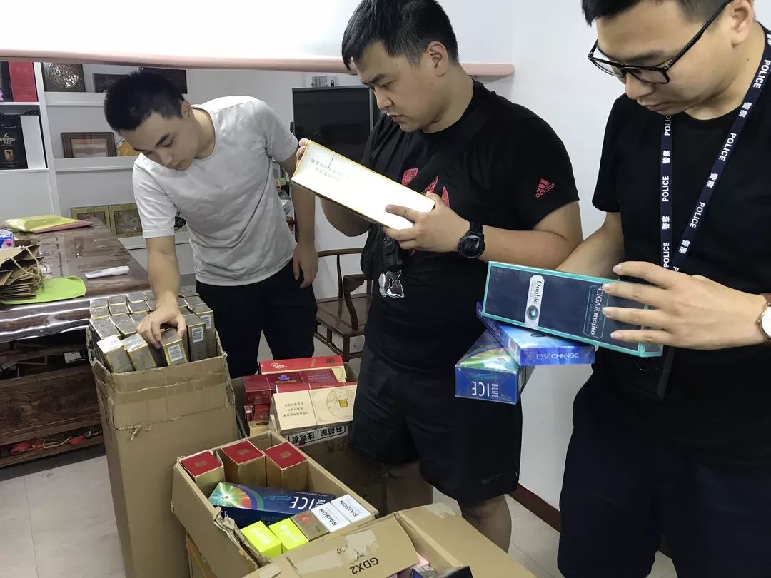 假冒品牌中华香烟,中华烟假货整条