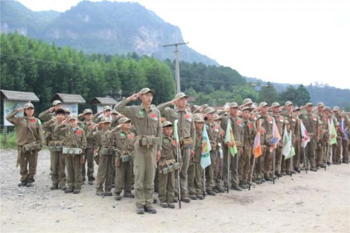 你的夏天又闷又热？不好意思，我们的Summer又清爽又有趣~