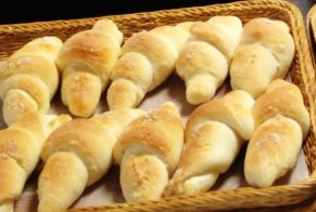 治愈10000个孤独的孩子，这家最便宜的日本餐厅，每月只开2天，却温暖了全世界