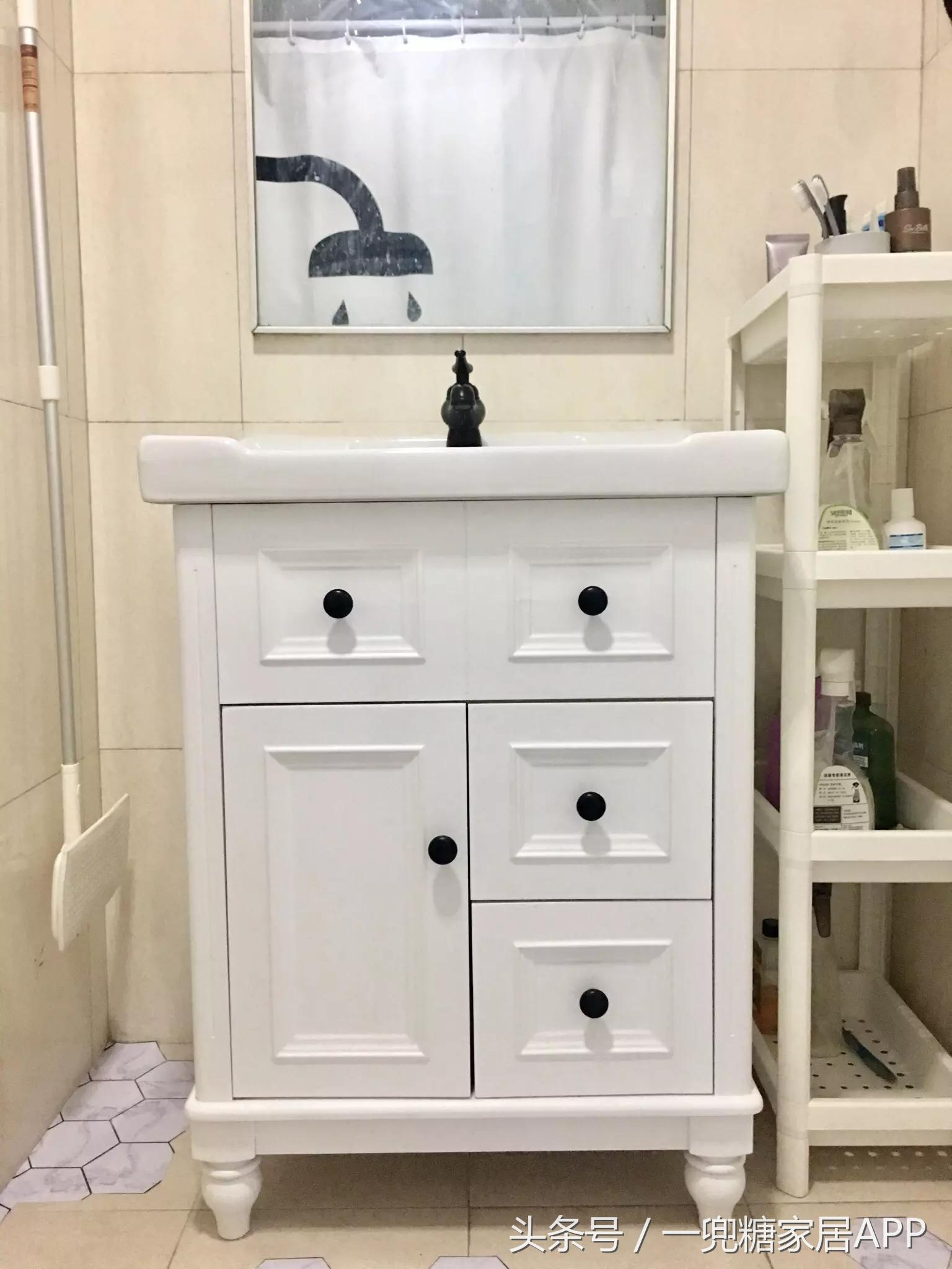 手指褪皮，用坏6对手套，90后美女爆改破旧公寓，是我小瞧你了！