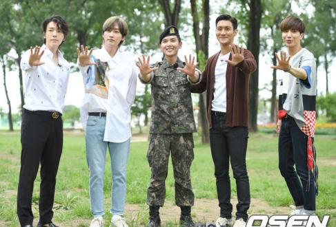 superjunior新曲mv,superjunior和elf哪个好看