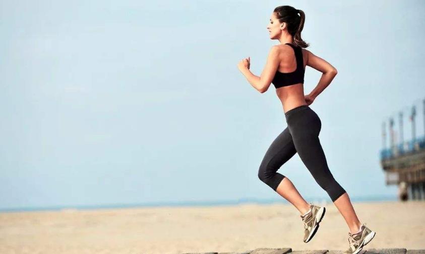 长期跑步后腿容易抽筋,跑步时小腿抽筋是什么原因引起的