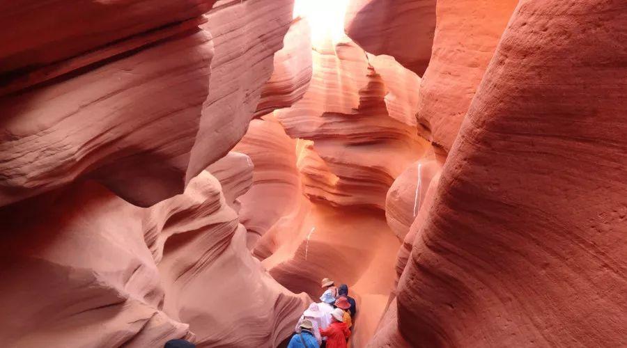 桂林最出名的两大洞穴,桂林洞穴