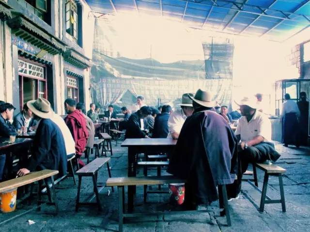 2018下半年如果你来，我会为你献上哈达，说上一句：扎西德勒