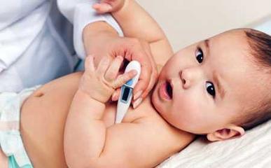 持续低烧需要吃退烧药吗,宝宝一直低烧要吃退烧药吗